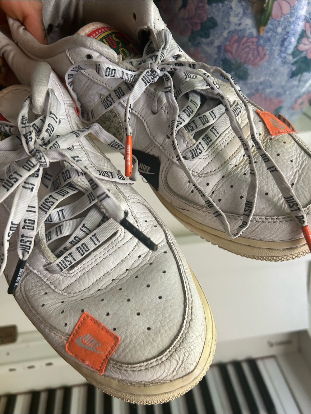 Nike Air Force 1 Low ’07 PRM Just Do It White Orange 2018 Men 6.5 Women 8 - Picture 6 of 16